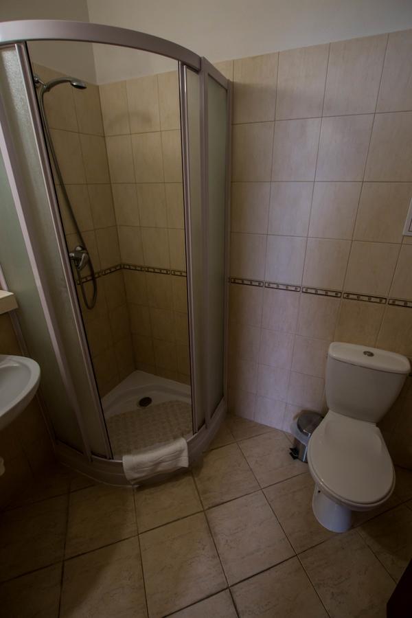 Penzion Fit - Contactless Check In Zvolen Bagian luar foto
