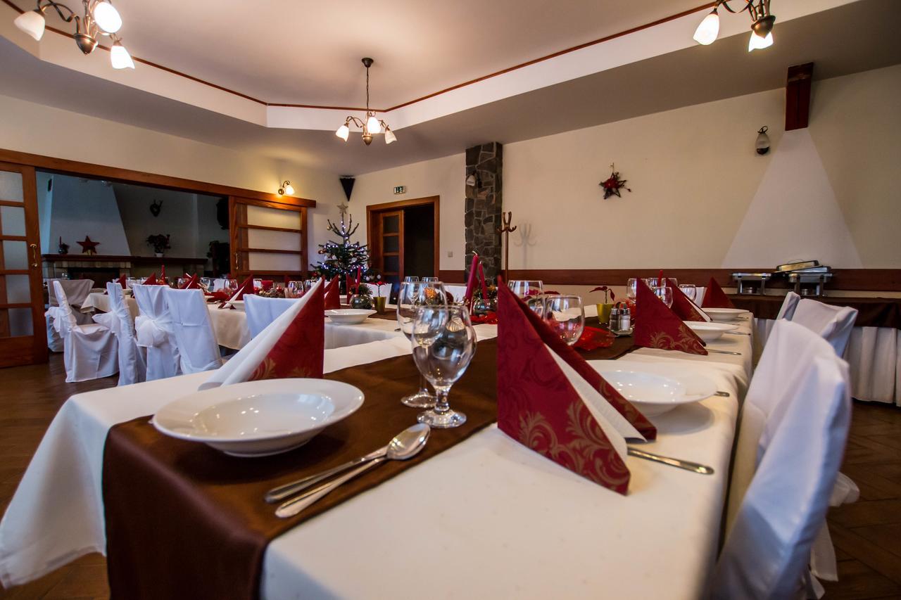 Penzion Fit - Contactless Check In Zvolen Bagian luar foto
