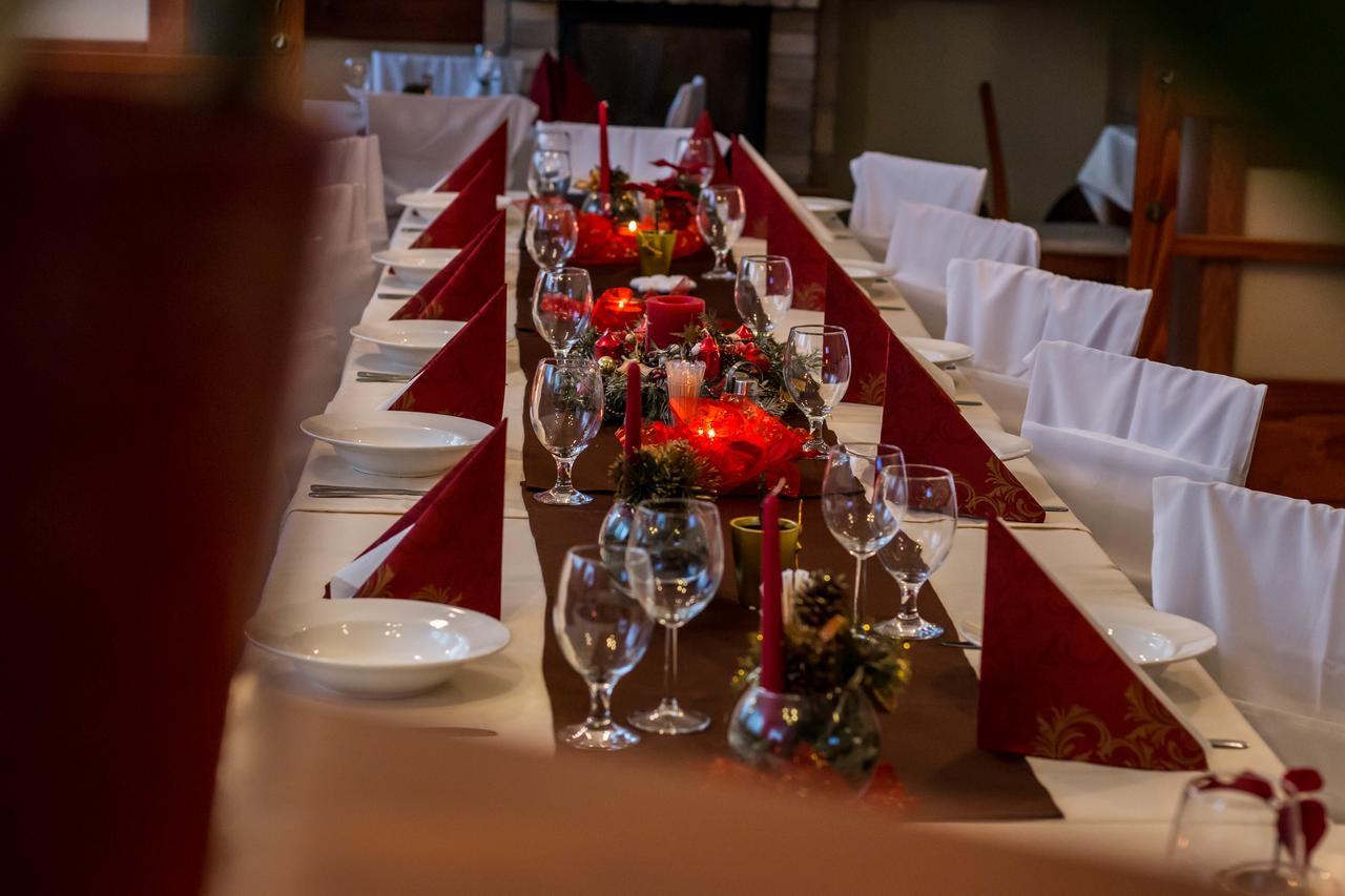Penzion Fit - Contactless Check In Zvolen Bagian luar foto